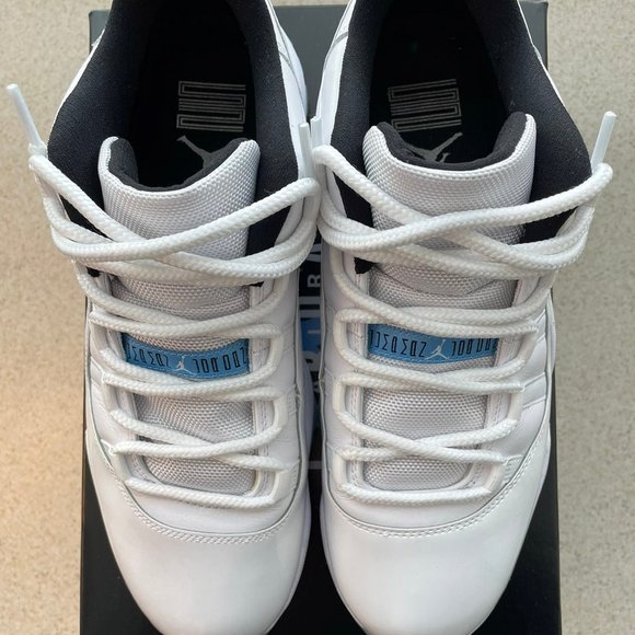 Jordan 11 low \